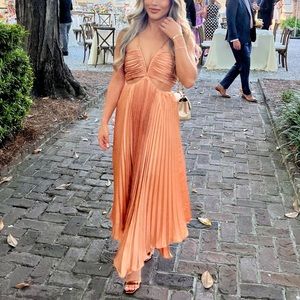 Aiifos pleated midi dress